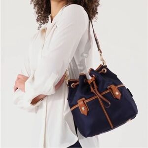 Dooney & Bourke Wayfarer Drawstring Bucket Bag Nylon Navy Handbag AUTHENTIC NEW
